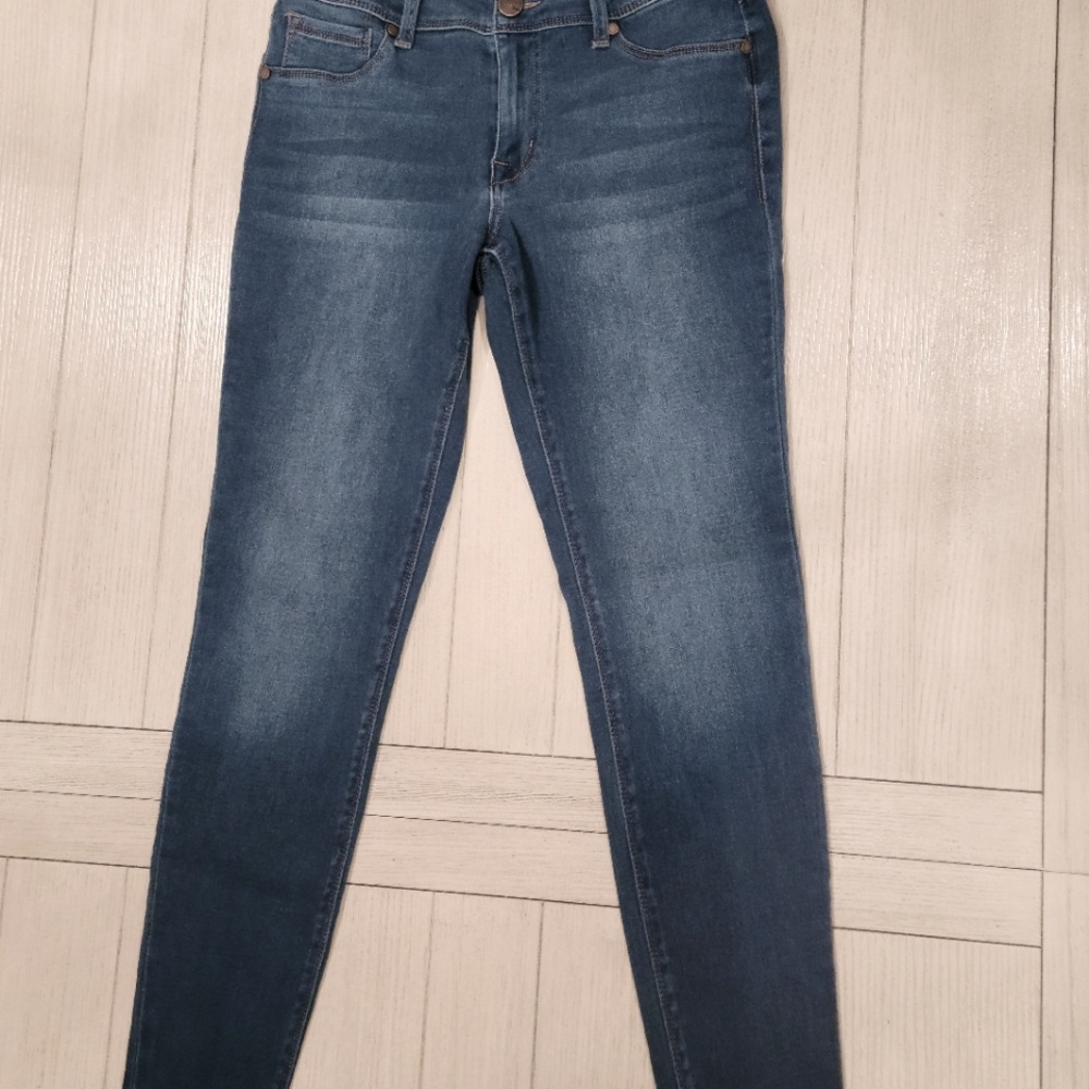 1822 Denim